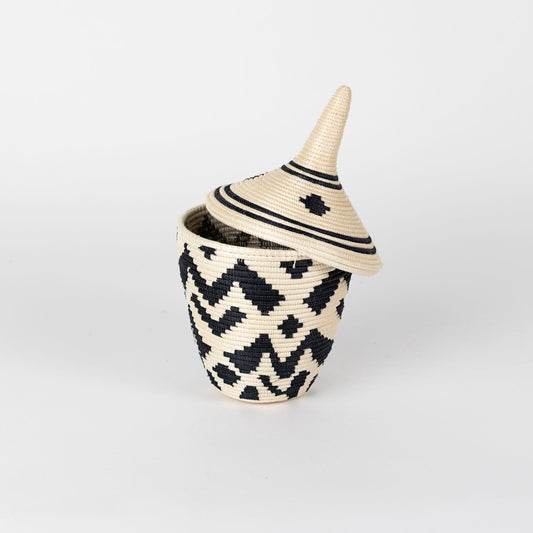 Boutique Clover Sisal Peace Basket