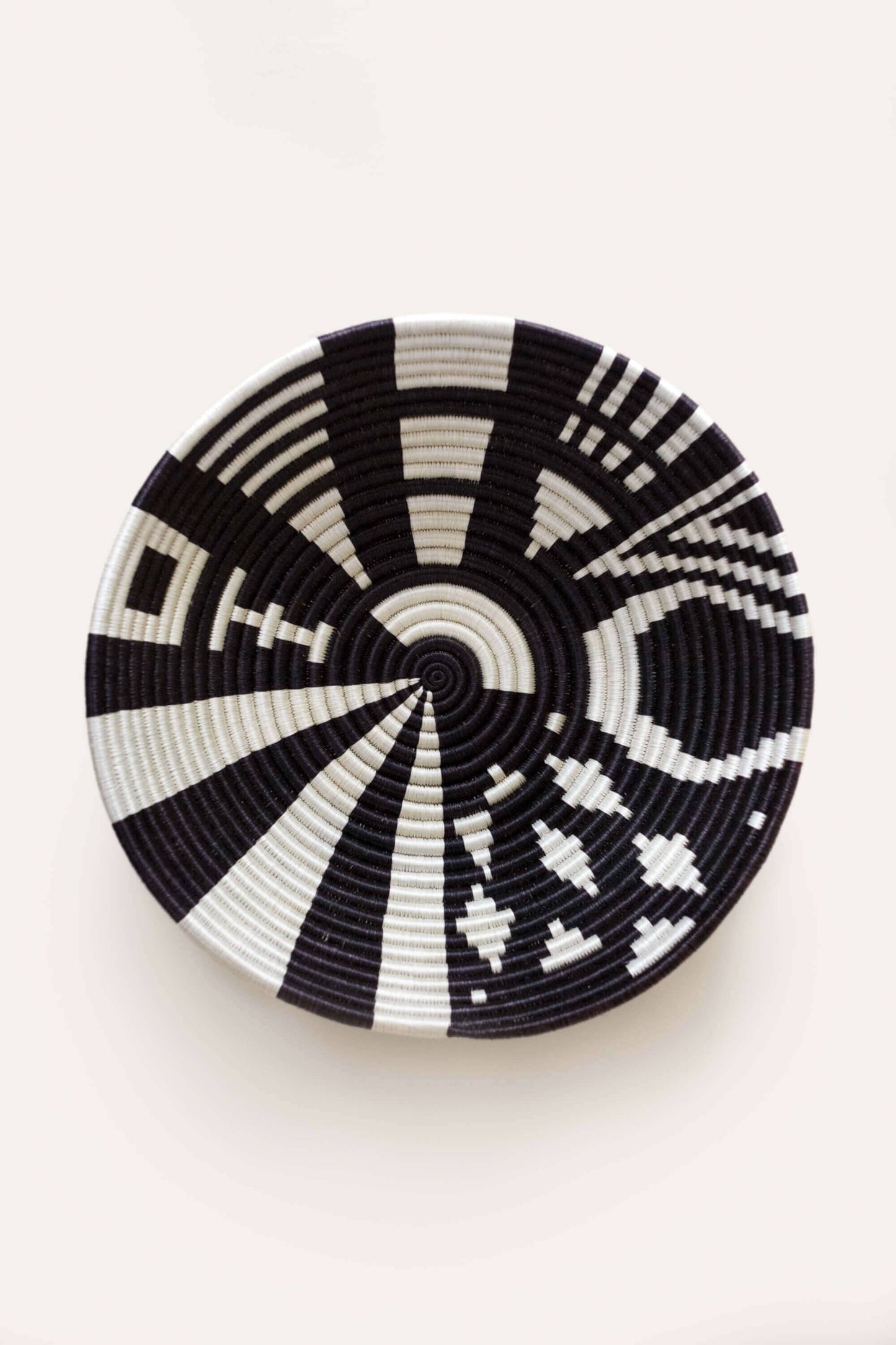 Black and White Geo Plateau Basket
