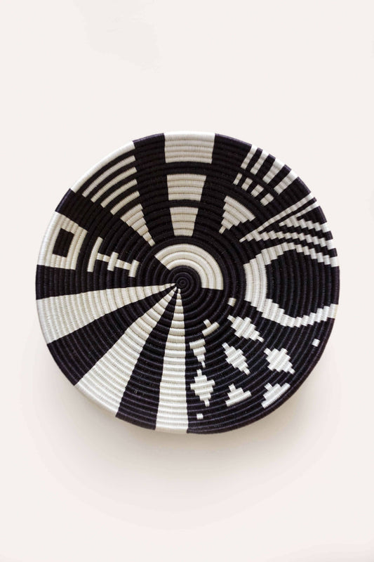 Black and White Geo Plateau Basket